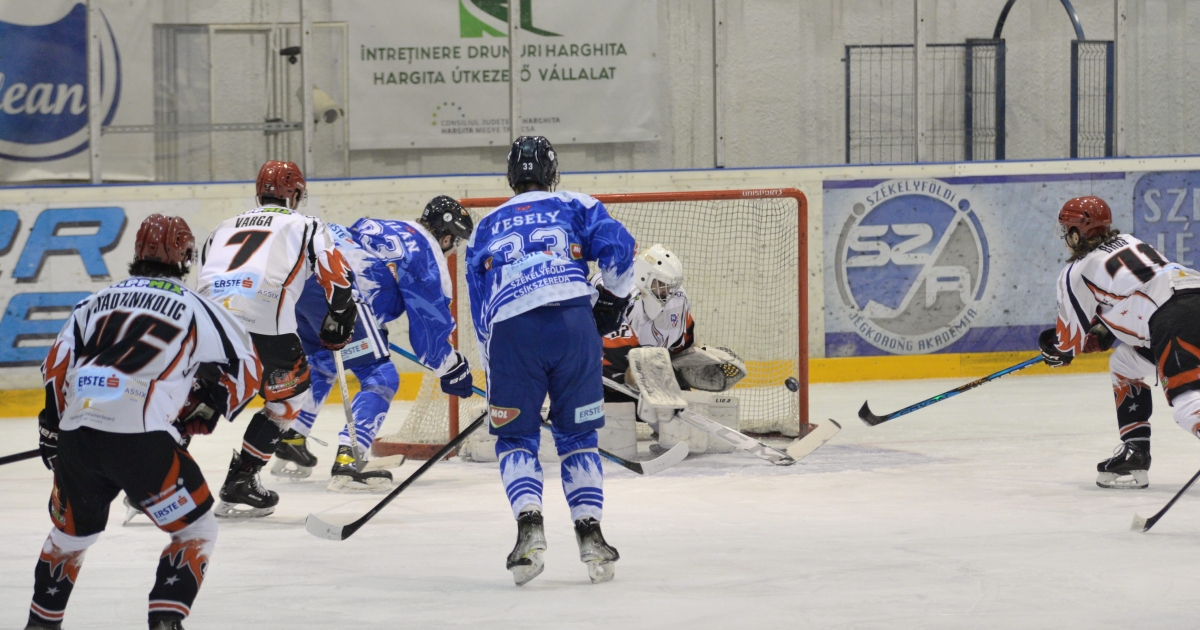 A román bajnokságra kellene inkább a hangsúlyt helyeznie a Sportklubnak a jégkorongszövetség szerint